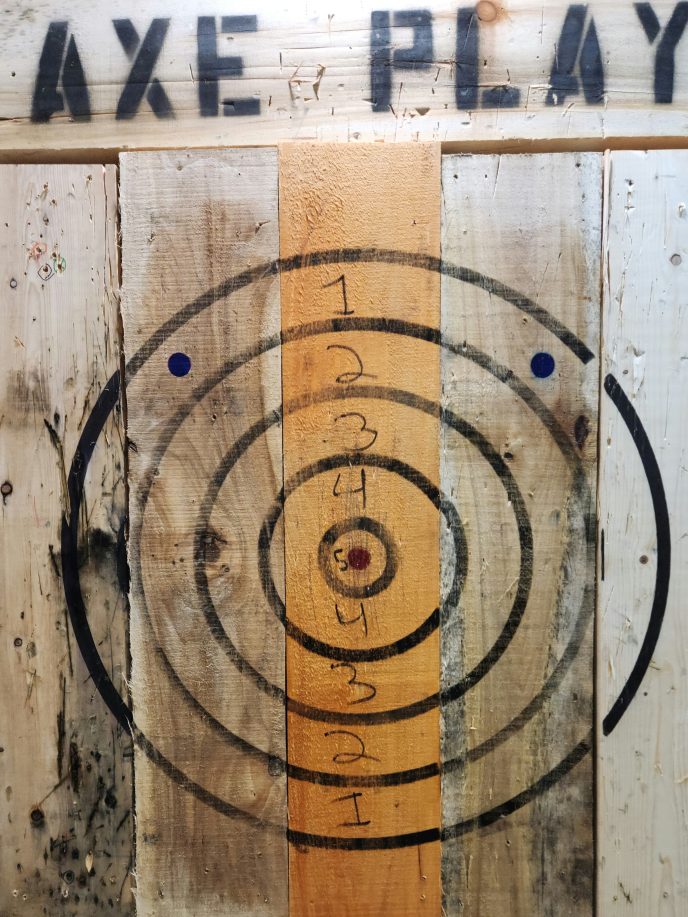 axe throwing target and scoring rings at Axe Play